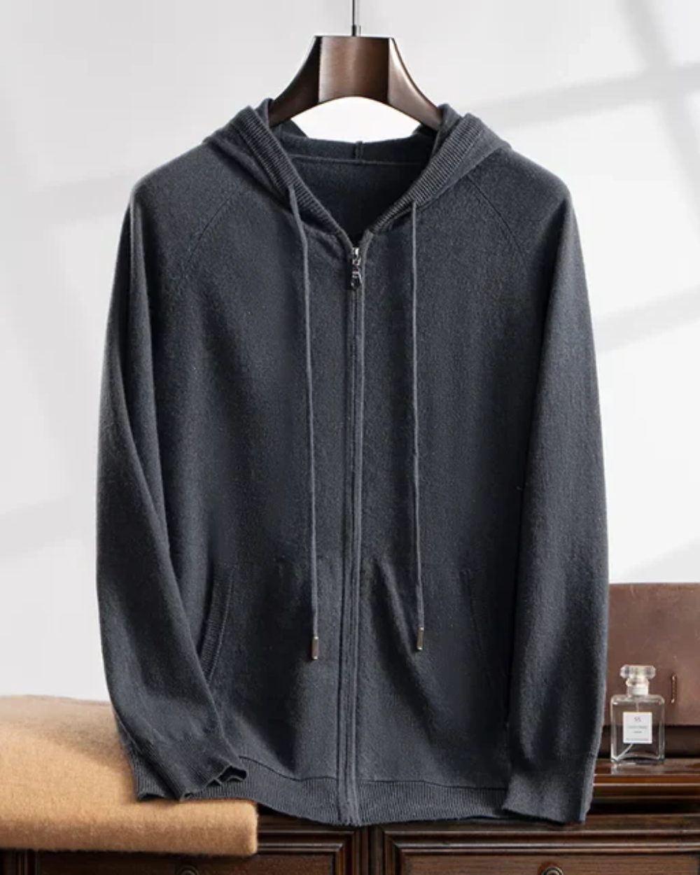 Colete de caxemira com capuz Courchevel