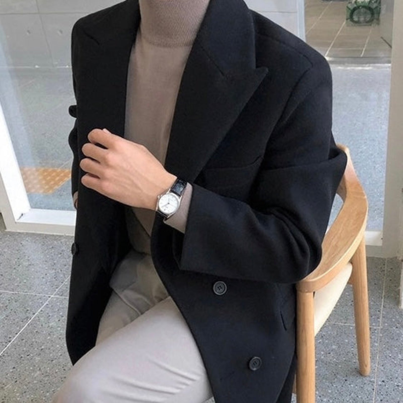 Casaco elegante com duplo peito