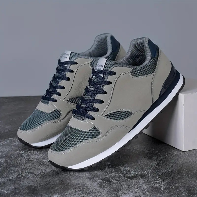 Sapatos de homem elegantes