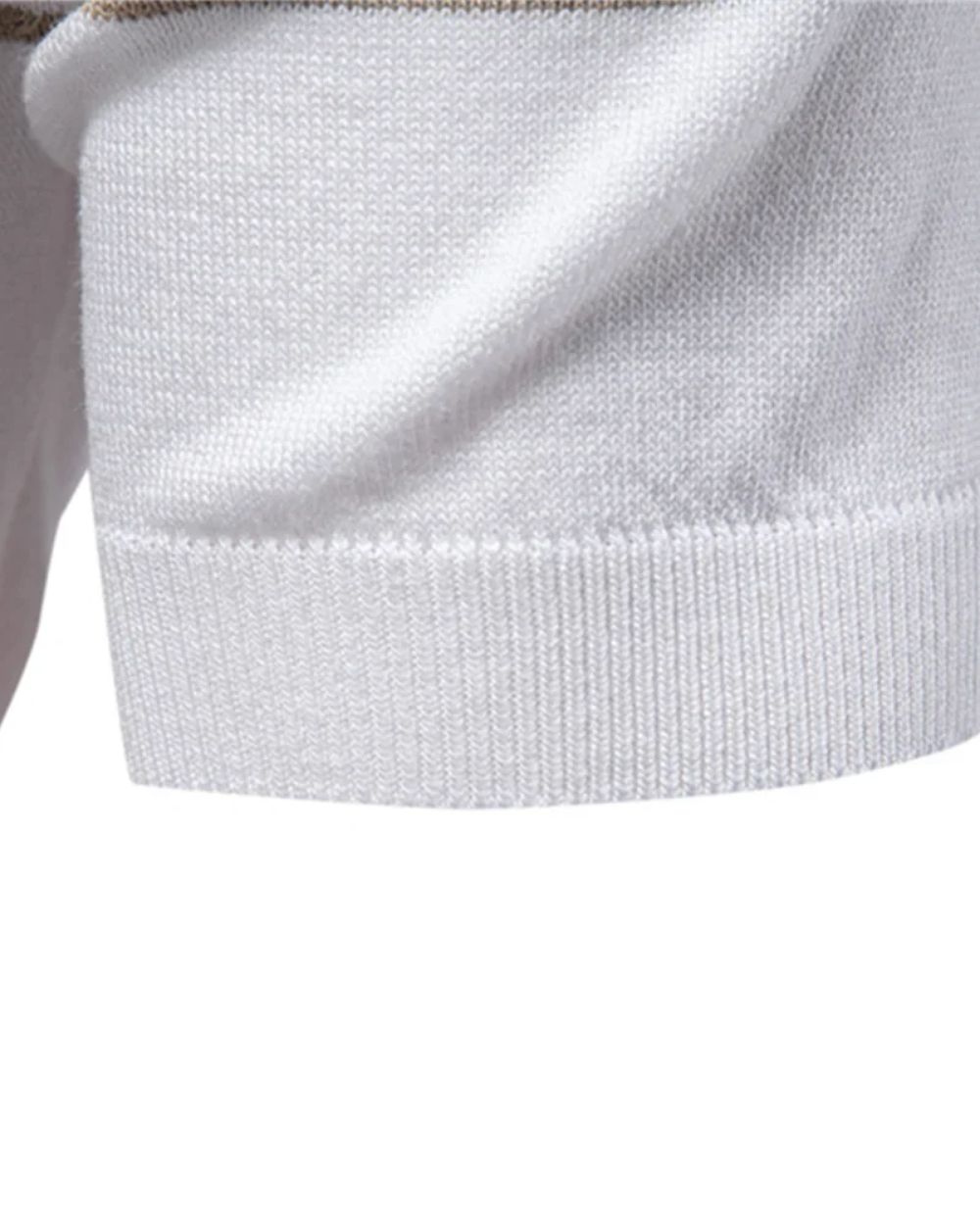 Camisa pólo com riscas