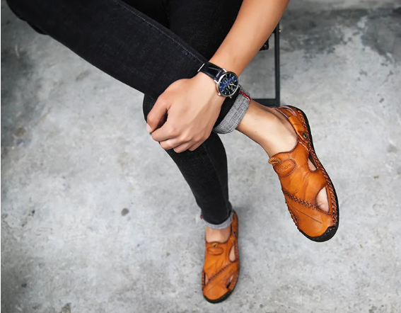 Sandálias de couro clássicas