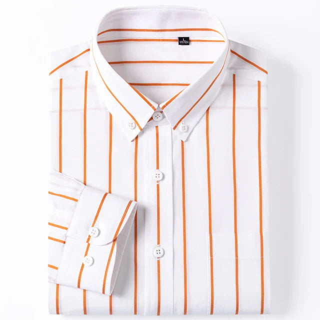 Camisa elegante de algodão às riscas