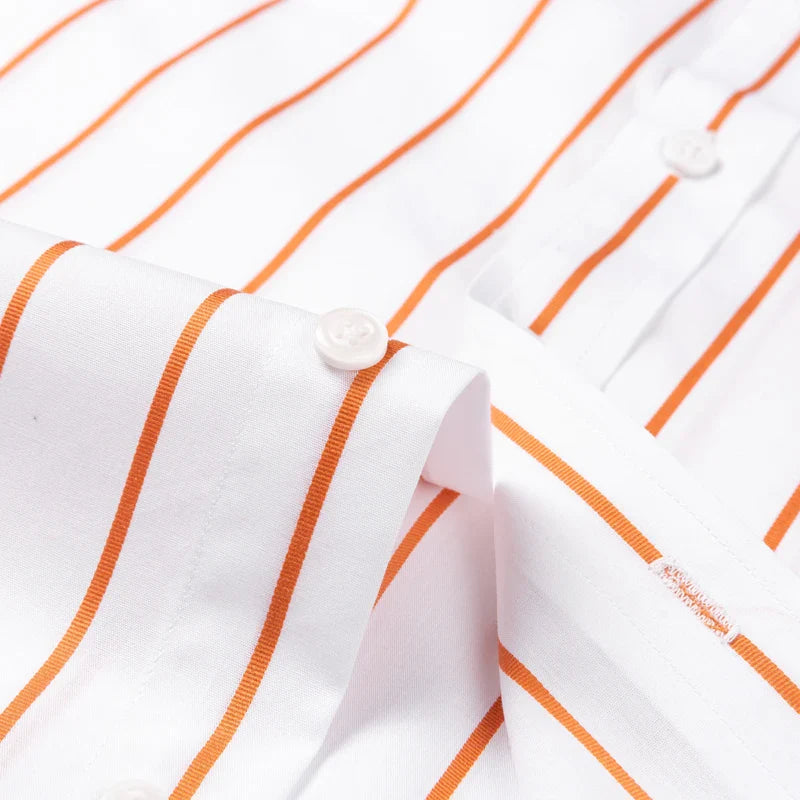 Camisa elegante de algodão às riscas