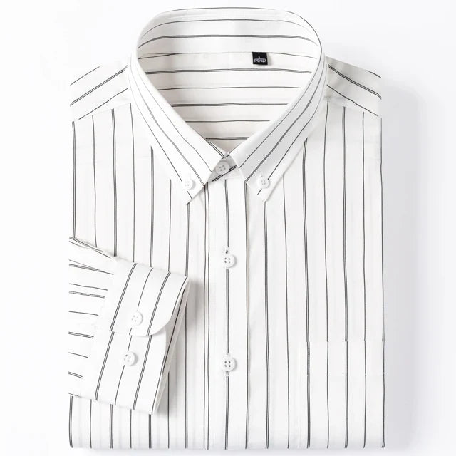 Camisa elegante de algodão às riscas