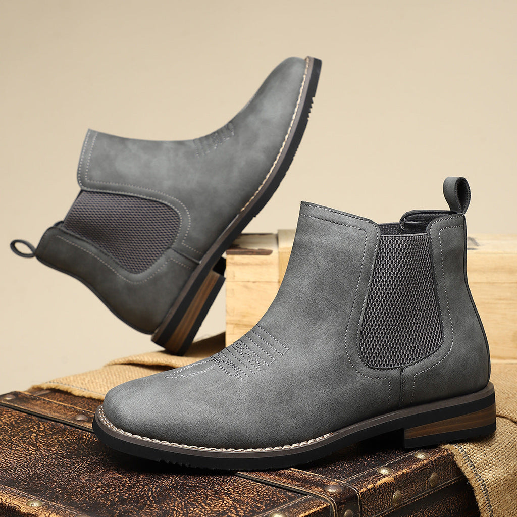 Botas de couro elegantes para homem