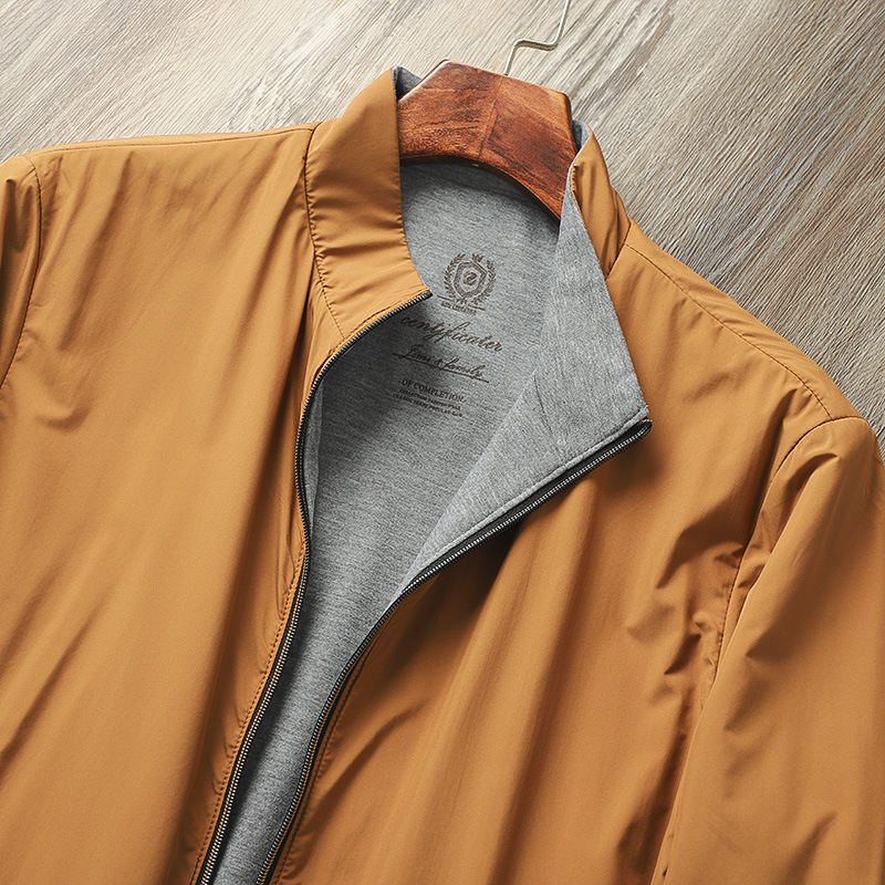 Casaco leve à prova de água