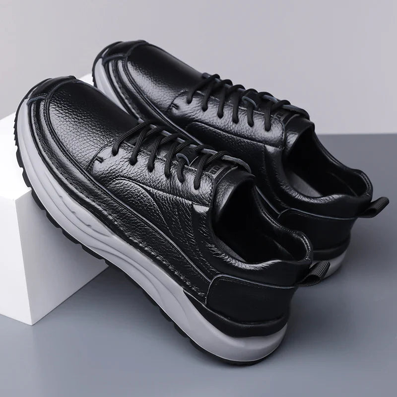 Sapatos de couro clássicos para homem