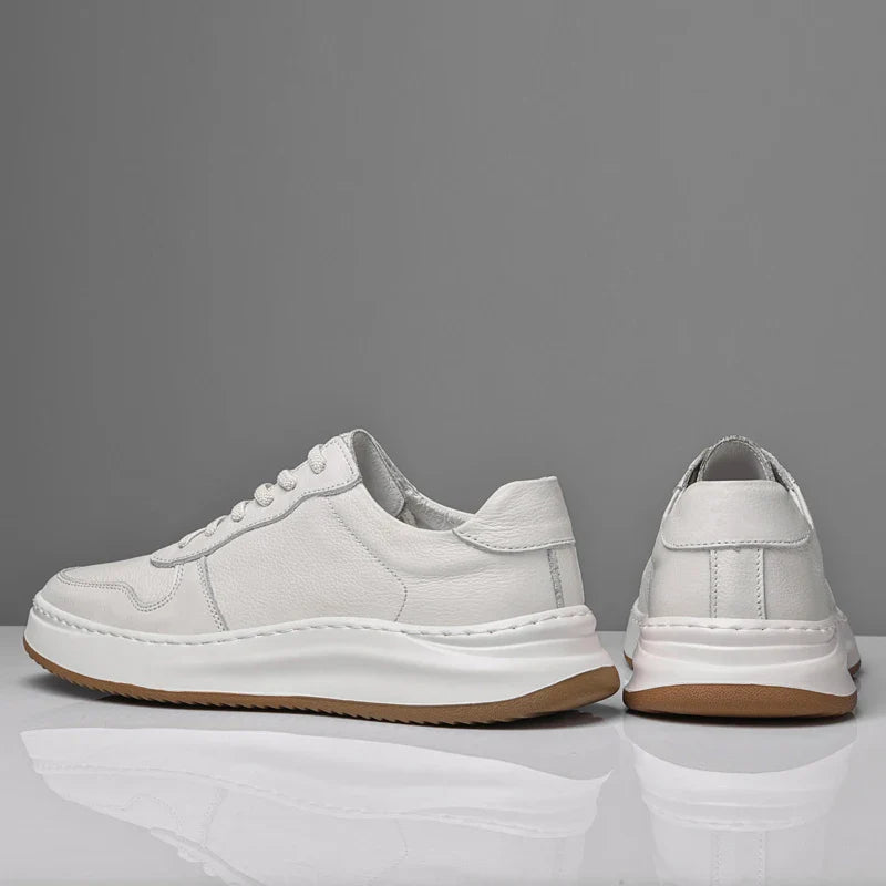 Sapatos de couro confortáveis