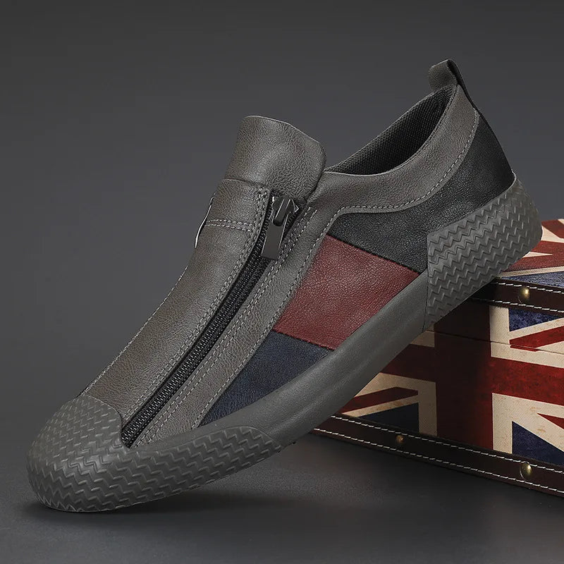 Sapatos de couro com fecho