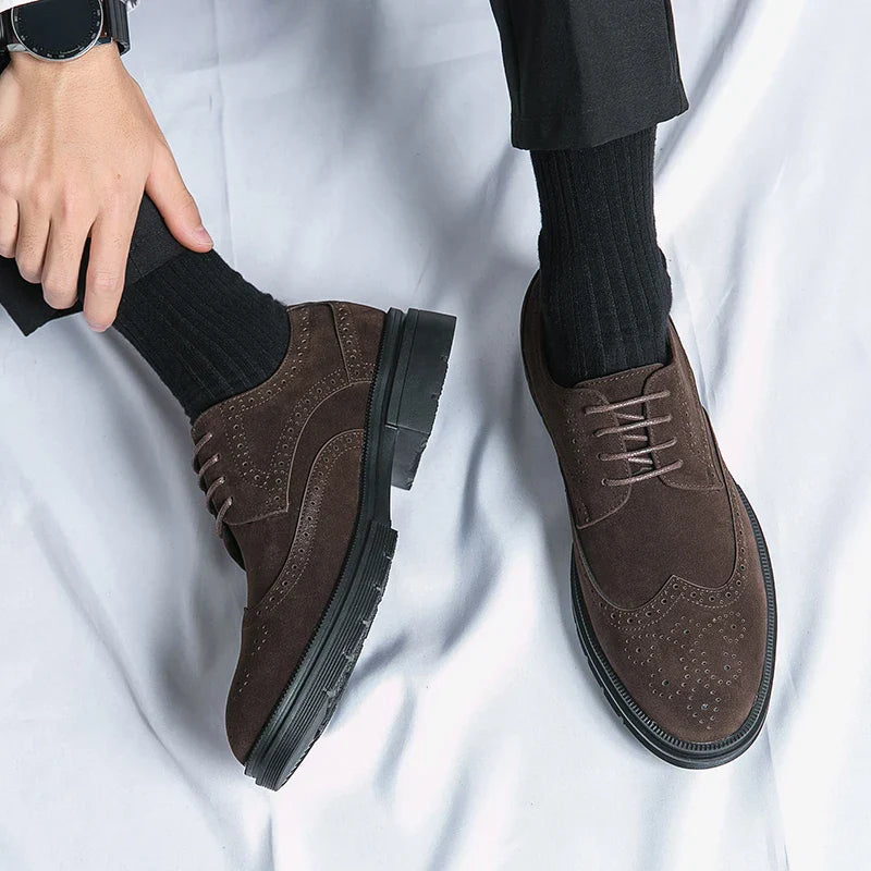 Sapatos de camurça para negócios