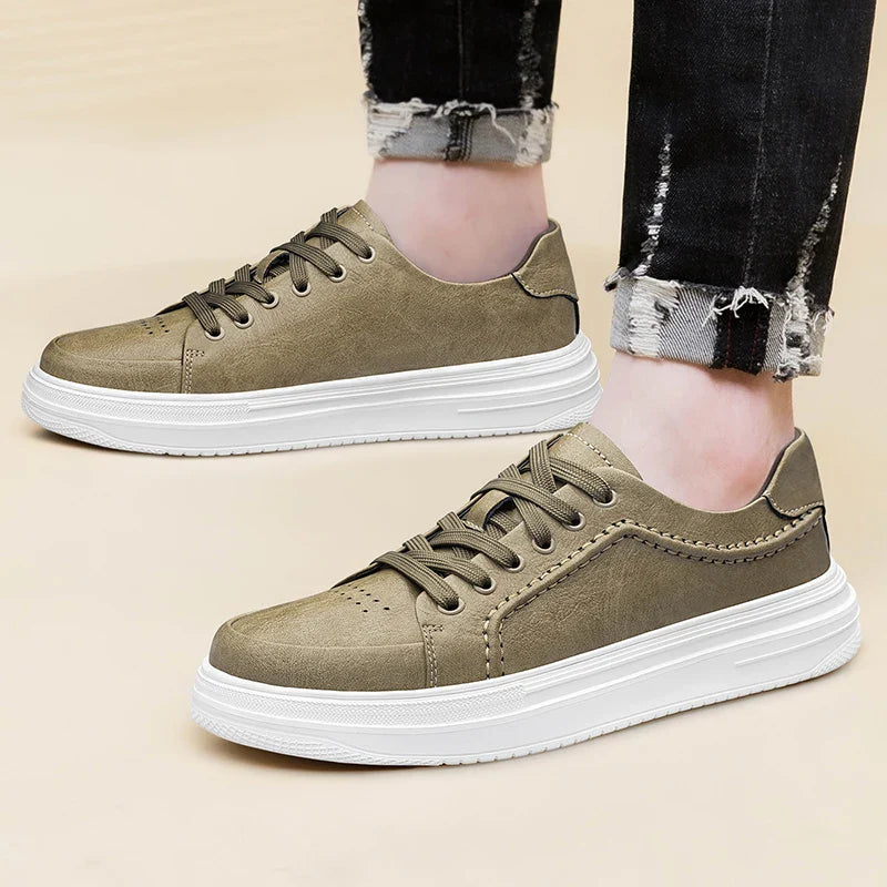 Sapatos de couro para homem