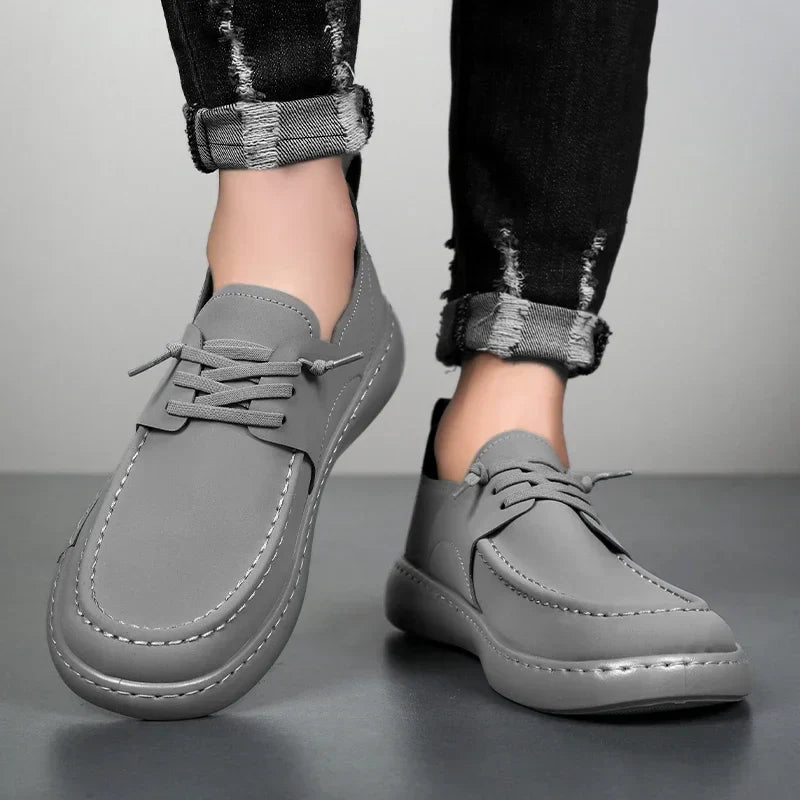 Ténis clássicos em pele italiana