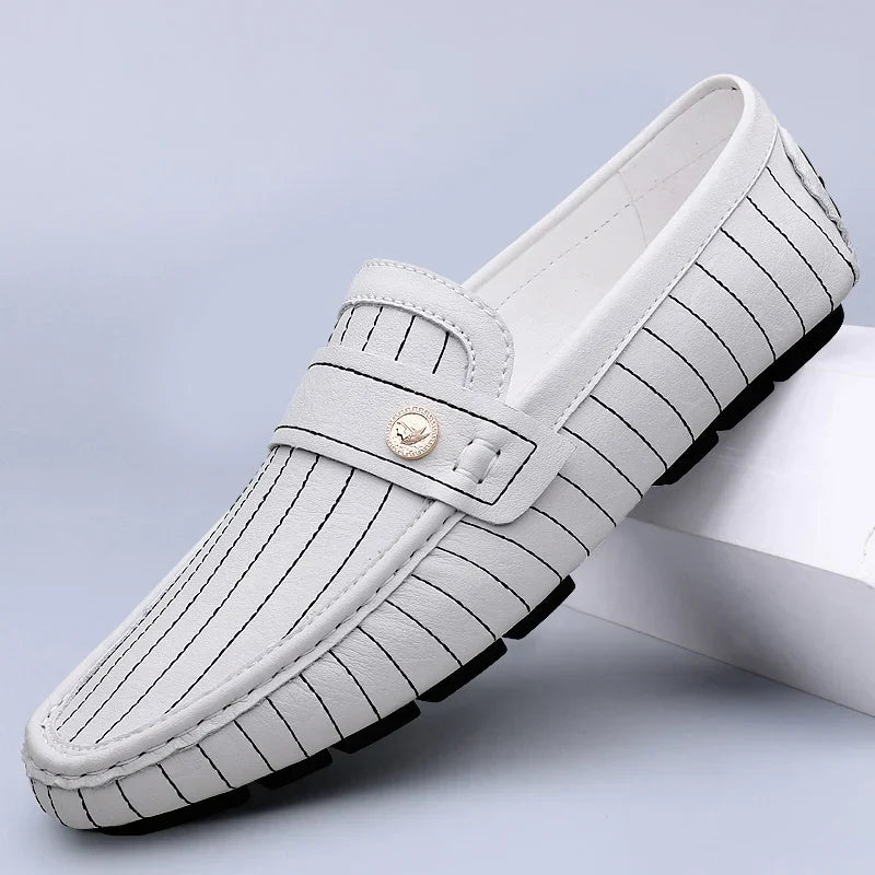 Mocassins de couro chiques