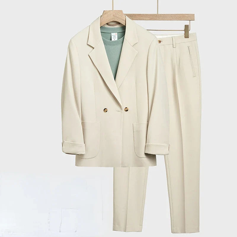 Conjunto elegante e solto para homem