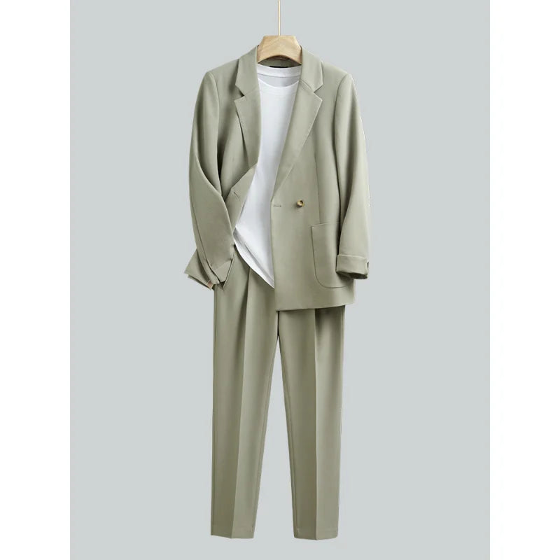 Conjunto elegante e solto para homem