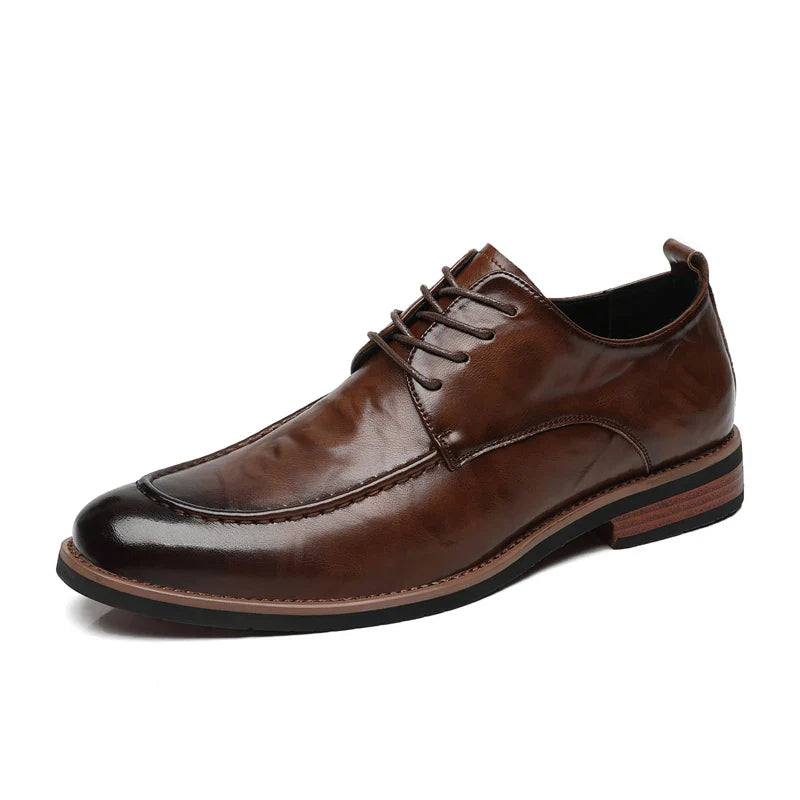 Sapatos sociais Oxford em couro italiano