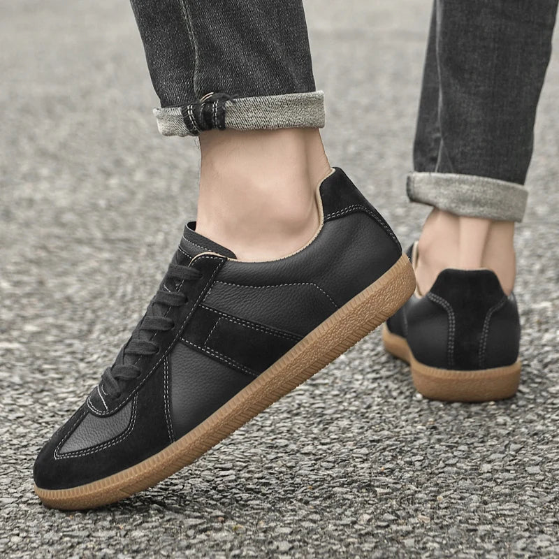 Sapatos de couro para caminhada