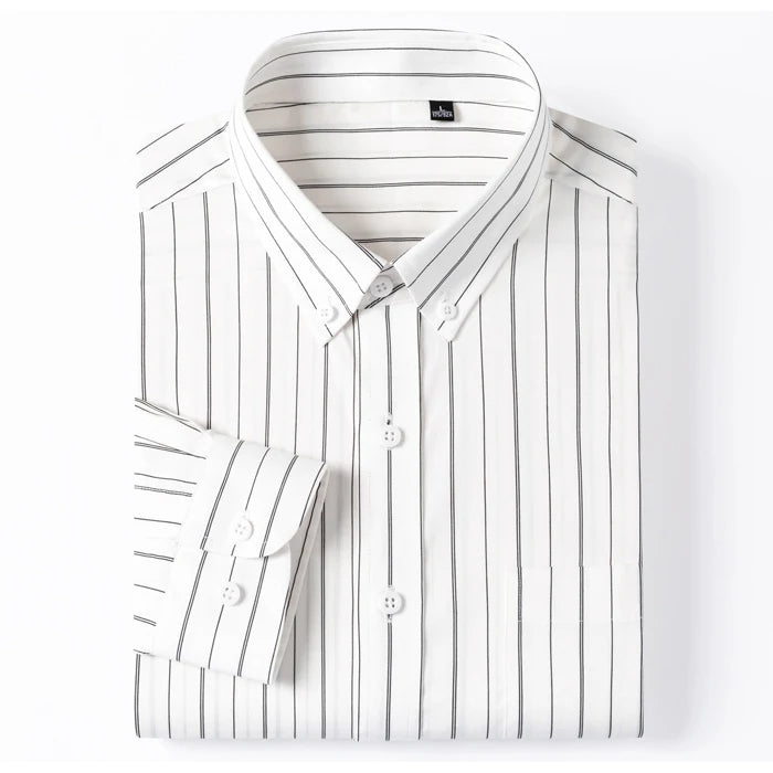 Camisa elegante de algodão às riscas