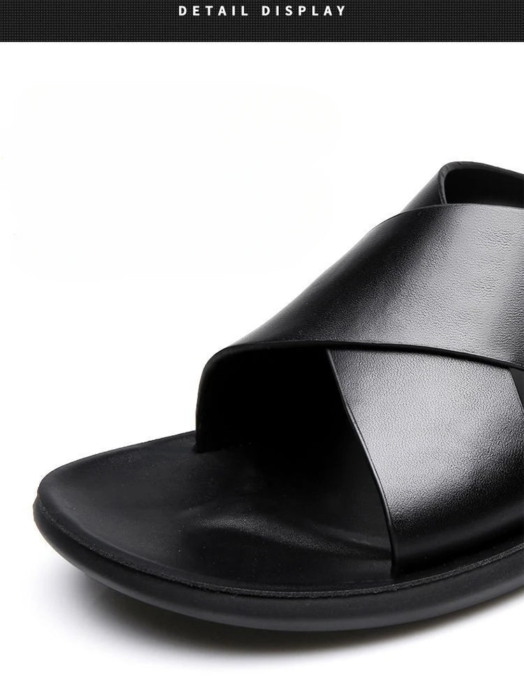 Sandálias de couro elegantes